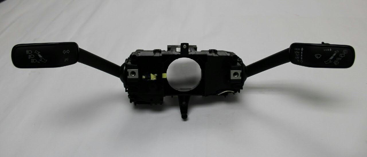 Pierścień kontaktowy AIRBAG, taśma kierownicy VAG 2Q0953513IGI cena, od 103,86 USD