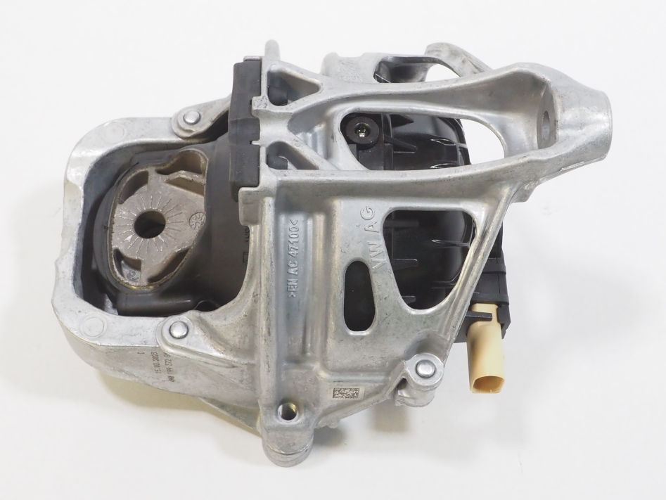 4M0199372GM VAG