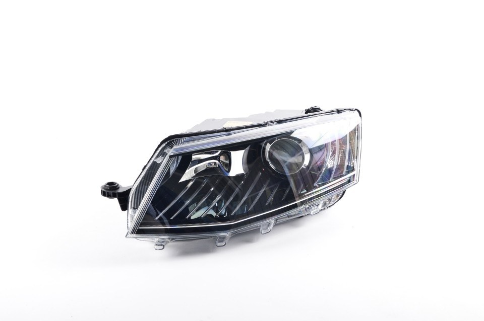 Reflektor lewy Polcar 69C1092U cena, od 761,09 USD
