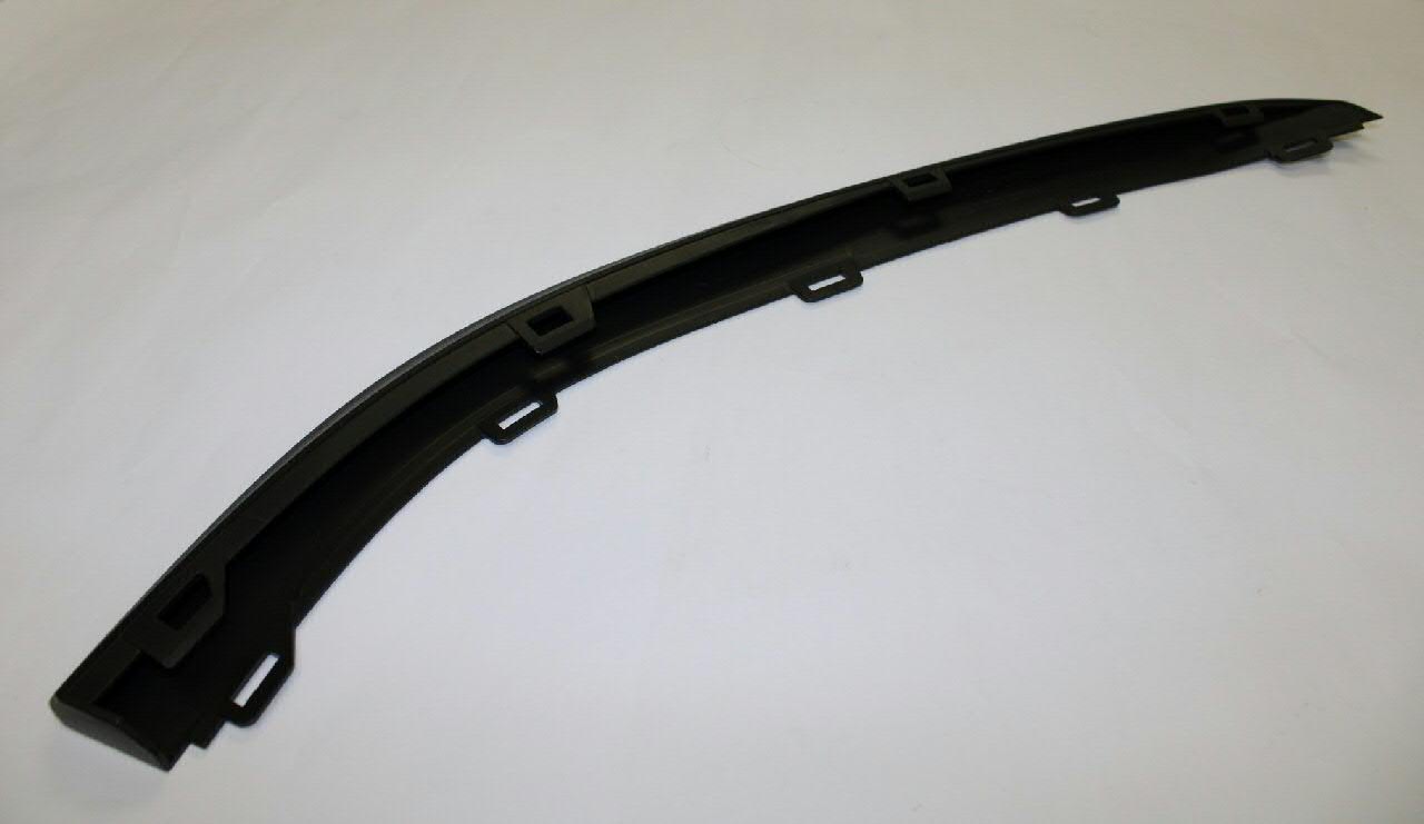 Spojler zderzaka przedniego lewy VAG 5G0805903B9B9 cena, od 26,73 USD