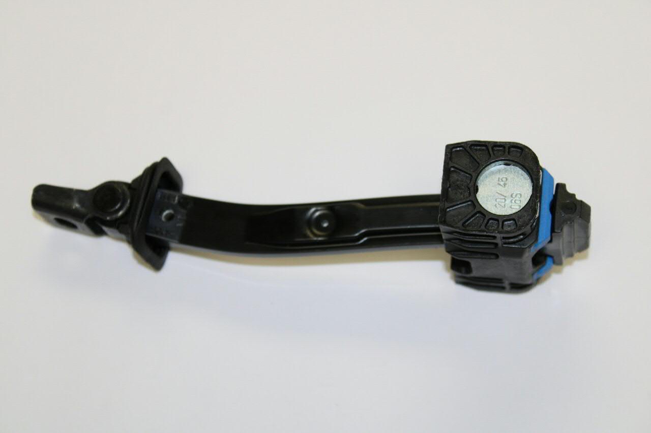 Ogranicznik drzwi przedni VAG 5G0837249D cena, od 37,46 USD