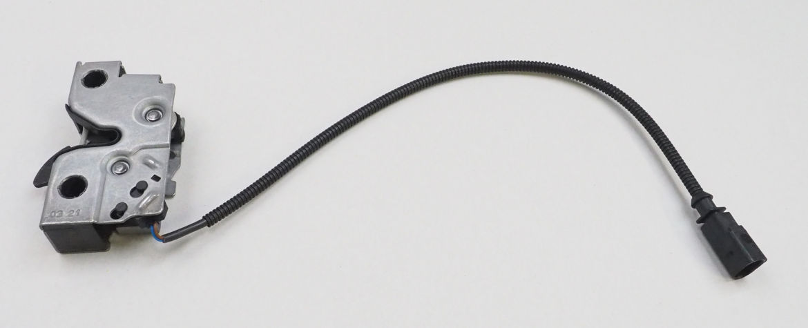 Zamek maski VAG 5G1823509D cena, od 40,20 USD