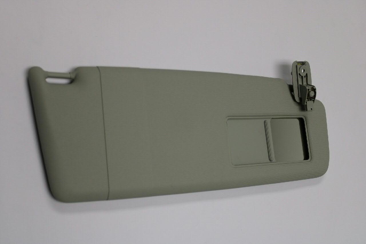 Osłona przeciwsłoneczna VAG 5N0857552H2F4 cena, od 59,59 USD