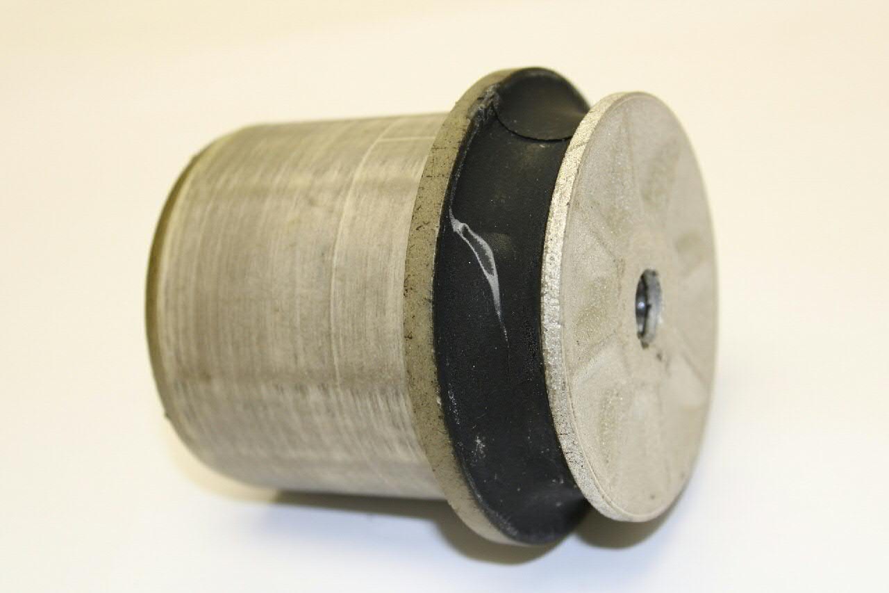 5Q0501541C VAG Silentblock tylnej belki