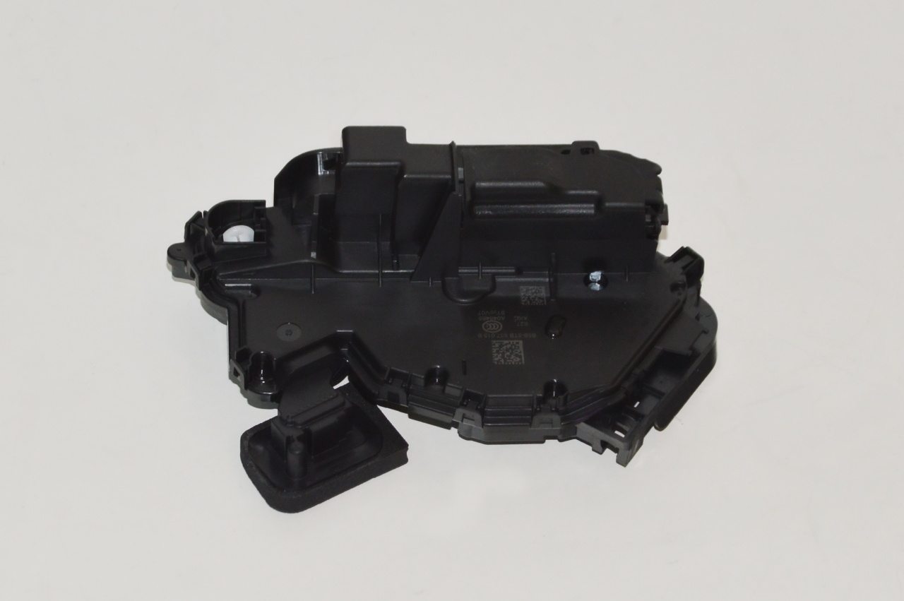 Zamek drzwi przednich lewych 5TB837015B VAG