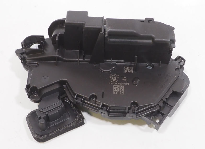 5TB837015C VAG Zamek drzwi przednich lewych