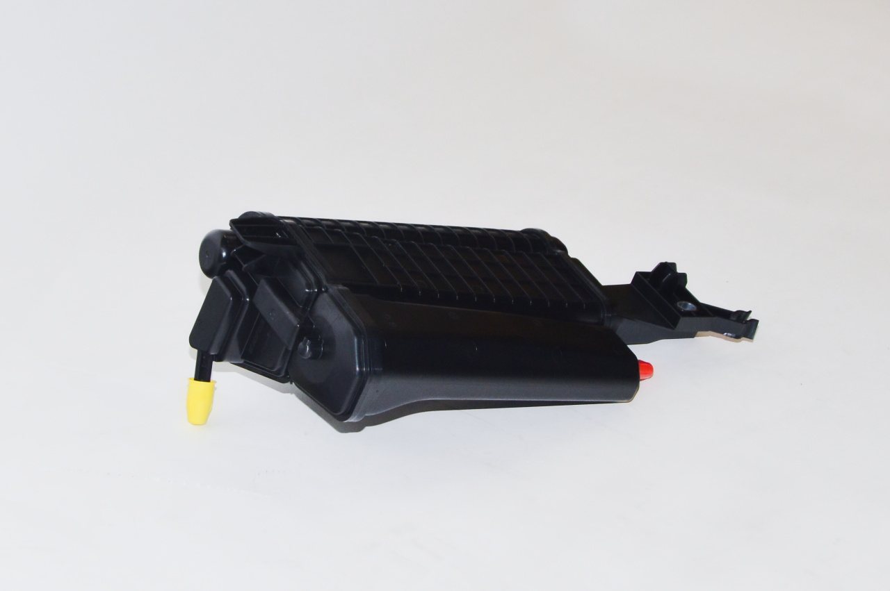POCHŁANIACZ PAR PALIWA do Volkswagen Golf VIII CD1, DA1