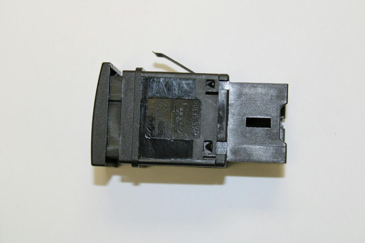 Przycisk włączania światła awaryjnego Volkswagen Polo IV hatchback (9N, 9A) (2001 - 2014) cena, od 23,85 USD