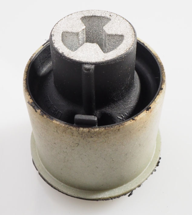 6R0501541A VAG Silentblock tylnej belki
