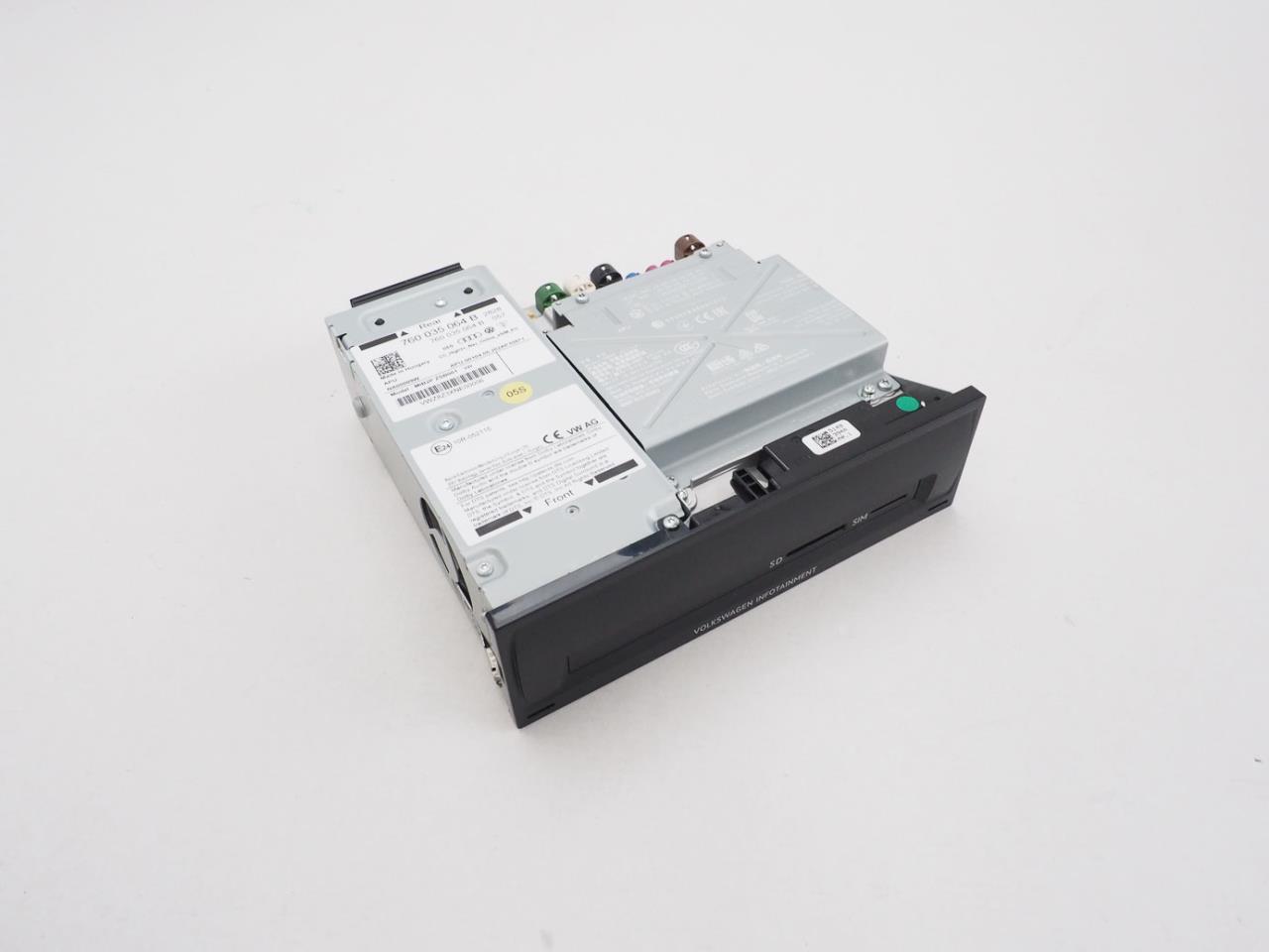 760035064B VAG Radioodtwarzacz (radio AM/FM)