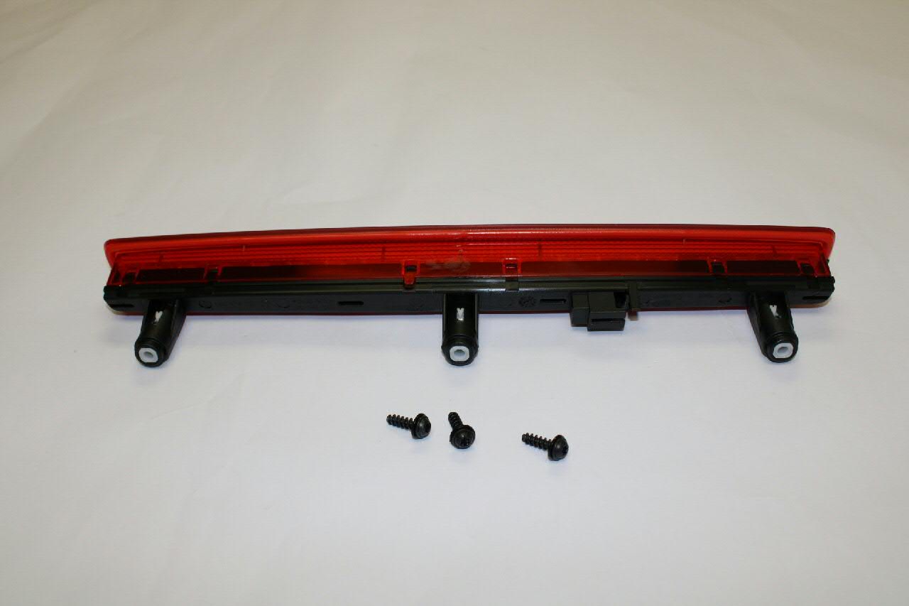 Lampa stop tylna dodatkowa VAG 7E0945097G cena, od 26,47 USD