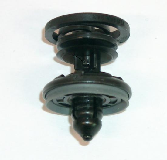Spinka mocowania okładzin drzwi VAG 7L6868243 cena, od 1,98 USD