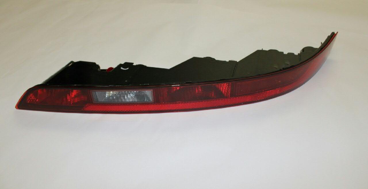 Lampa zespolona zderzaka tylnego lewa VAG 80A945069