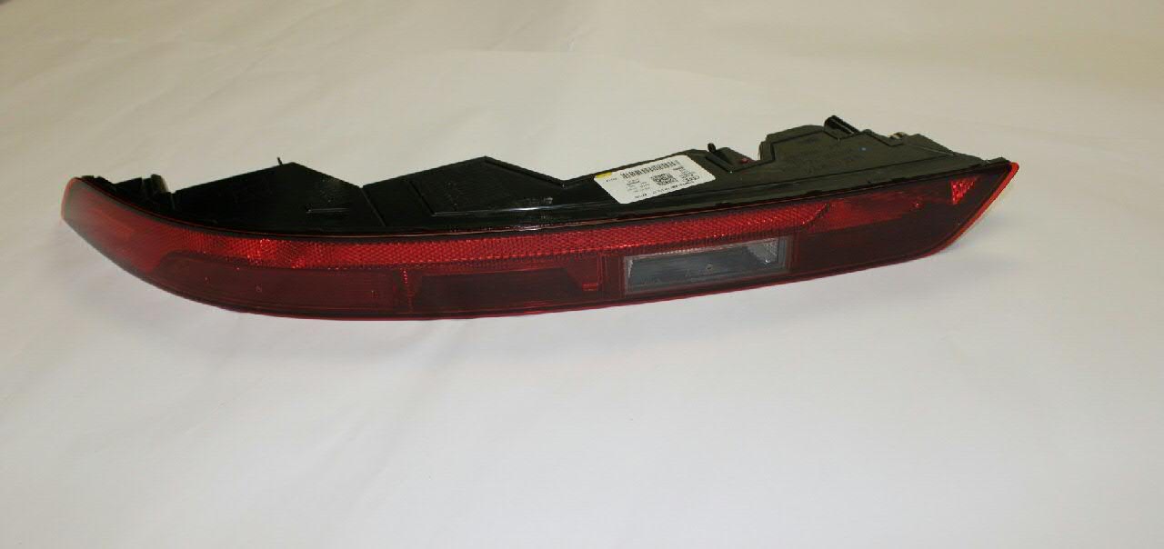 Lampa zespolona zderzaka tylnego lewa 80A945069 VAG