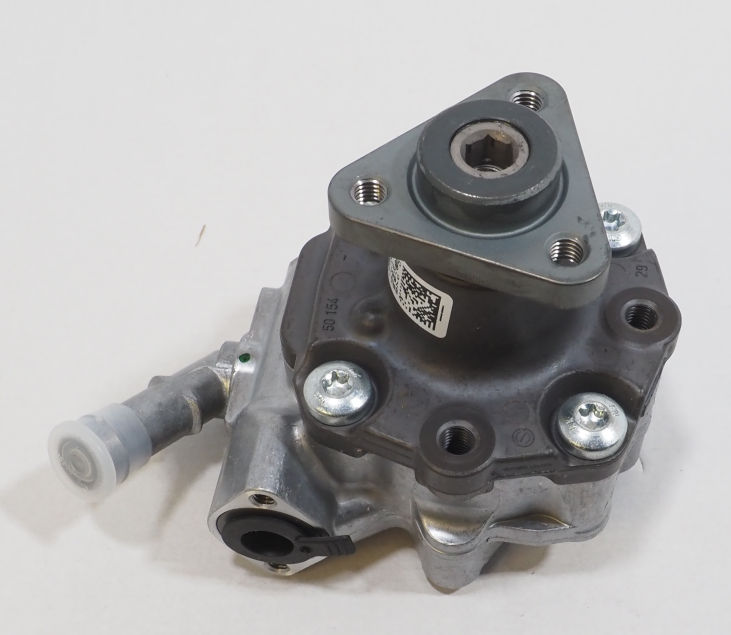Pompa wspomagania hydraulicznego kierownicy VAG 8R0145154B cena, od 182,46 USD