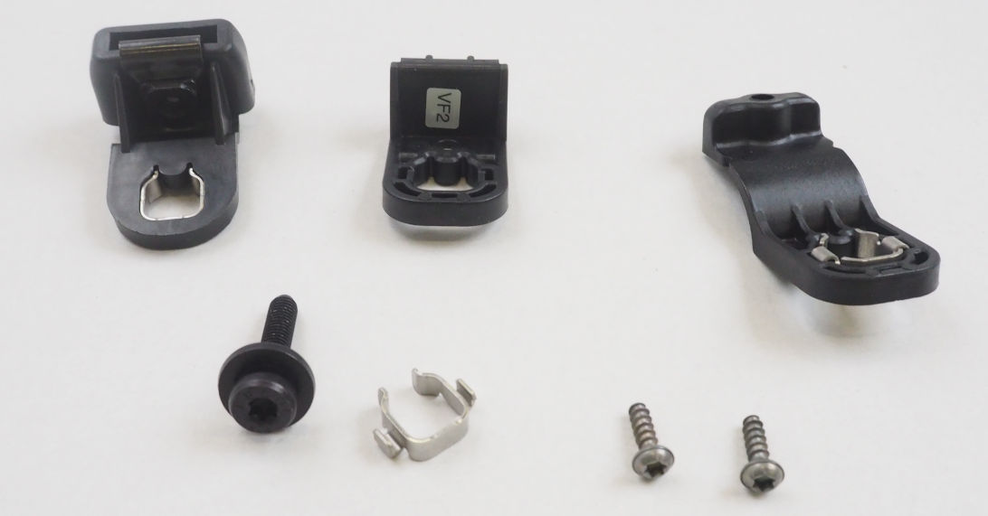 Wsponik (adapter) mocowania reflektora przedniego lewego VAG 8R0998121A cena, od 57,15 USD