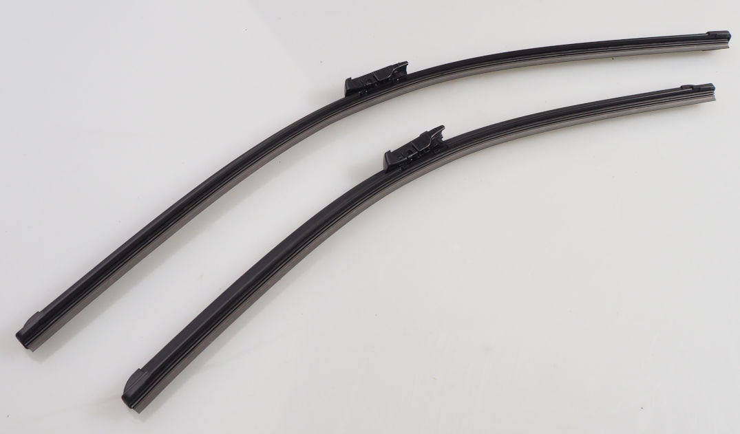 8R1998002 VAG Pióro wycieraczki szyby przedniej, zestaw (2 szt.)