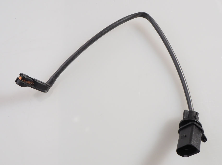 Czujnik zużycia klocków hamulcowych przedni VAG 8W0615121H cena, od 7,24 USD