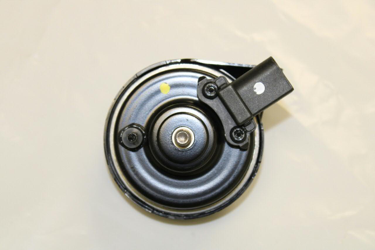 Sygnał dźwiękowy (klakson) VAG 8W0951221 cena, od 18,51 USD